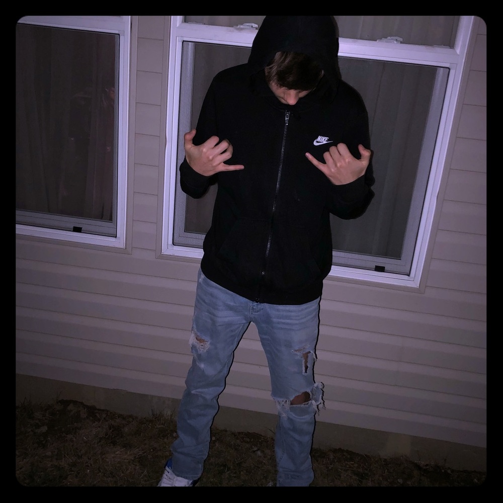 Meet your Posher, Tod